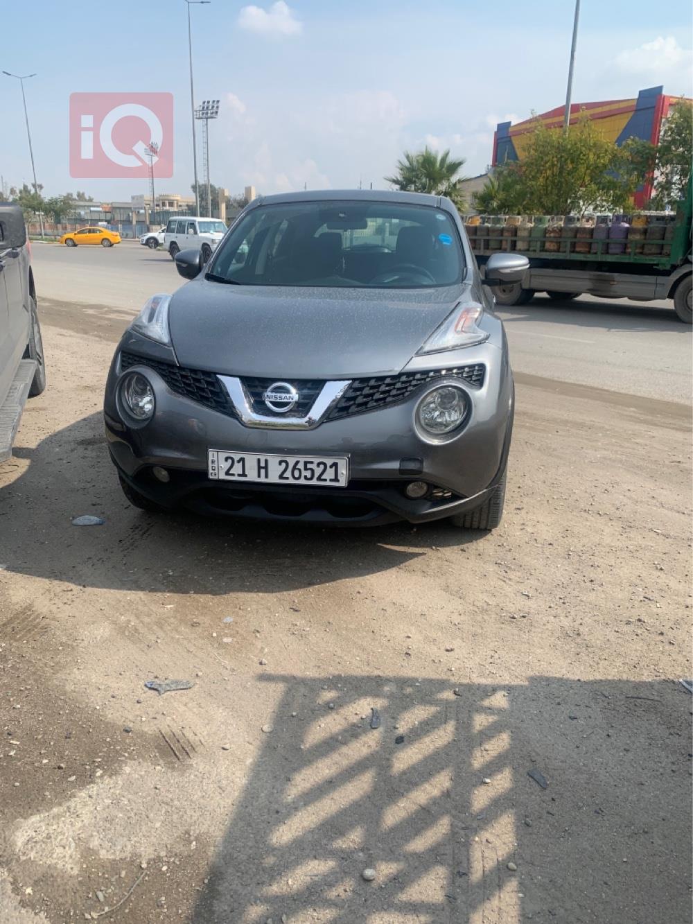 نيسان جوك